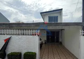 Foto 1 de Sobrado com 3 Quartos à venda, 188m² em Sitio Cercado, Curitiba