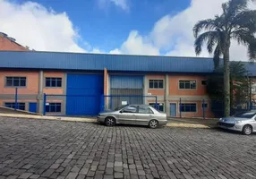 Foto 1 de Galpão/Depósito/Armazém à venda, 700m² em Ana Rech, Caxias do Sul