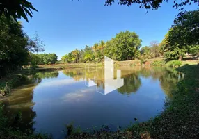 Foto 1 de Fazenda/Sítio à venda, 30000m² em , Bariri