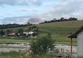 Foto 1 de Lote/Terreno à venda, 1880m² em Alto Caxixe, Venda Nova do Imigrante