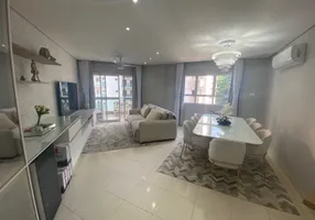Foto 1 de Apartamento com 3 Quartos à venda, 147m² em Pitangueiras, Guarujá