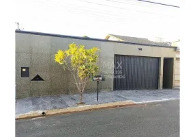 Foto 1 de Casa com 3 Quartos à venda, 180m² em Granada, Uberlândia