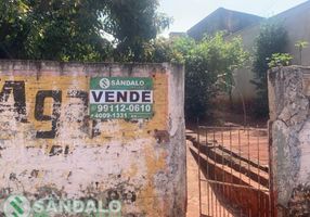 Terreno no Zona 03 em Maringa / PR, 560m² à Venda por R$ 1.700.000,00 