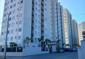 Foto 1 de Apartamento com 2 Quartos para alugar, 55m² em Bucarein, Joinville