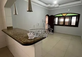 Foto 1 de Casa com 2 Quartos à venda, 86m² em Vila Guilhermina, Praia Grande