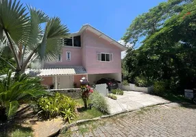 Foto 1 de Casa de Condomínio com 4 Quartos à venda, 308m² em Sapê, Niterói