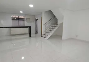 Foto 1 de Casa com 3 Quartos para alugar, 100m² em Manacás, Belo Horizonte