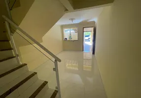 Foto 1 de Casa de Condomínio com 2 Quartos à venda, 76m² em Guaratiba, Rio de Janeiro