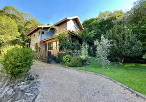 Foto 1 de Casa com 4 Quartos à venda, 908m² em Saint Moritz, Gramado
