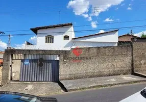 Foto 1 de Casa com 2 Quartos para alugar, 120m² em São Salvador, Belo Horizonte