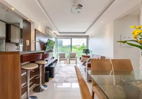 Foto 1 de Apartamento com 3 Quartos à venda, 71m² em Cavalhada, Porto Alegre
