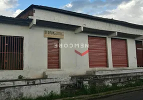 Foto 1 de Galpão/Depósito/Armazém à venda, 430m² em Amendoeira, São Gonçalo