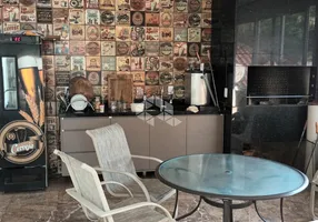 Foto 1 de Casa com 3 Quartos à venda, 130m² em Medianeira, Porto Alegre
