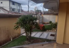 Foto 1 de Apartamento com 2 Quartos à venda, 70m² em Riviera Fluminense, Macaé