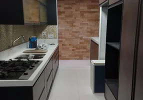 Foto 1 de Apartamento com 3 Quartos à venda, 74m² em Quitaúna, Osasco