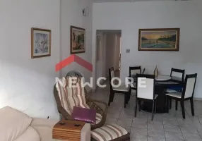 Foto 1 de Casa com 2 Quartos à venda, 182m² em Vila Anastácio, São Paulo