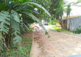 Foto 1 de Lote/Terreno à venda, 300m² em Granja Viana, Carapicuíba