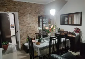 Foto 1 de Casa com 3 Quartos à venda, 170m² em Jardim Presidente Dutra, Guarulhos