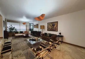 Foto 1 de Apartamento com 4 Quartos para venda ou aluguel, 302m² em Ondina, Salvador