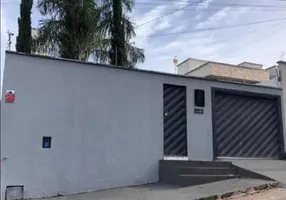 Foto 1 de Casa com 3 Quartos à venda, 183m² em Residencial Das Acacias, Goiânia