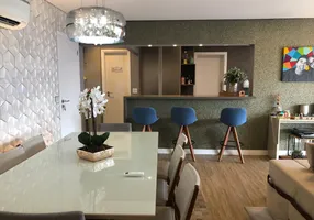 Foto 1 de Apartamento com 3 Quartos à venda, 131m² em Embaré, Santos