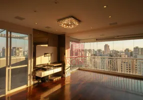 Foto 1 de Apartamento com 2 Quartos à venda, 114m² em Saúde, São Paulo