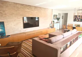 Foto 1 de Apartamento com 3 Quartos à venda, 135m² em Vila Mariana, São Paulo