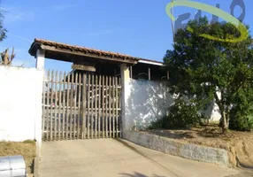 Foto 1 de Fazenda/Sítio com 3 Quartos à venda, 480m² em Jardim Nossa Senhora das Graças, Cotia