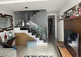 Foto 1 de Casa de Condomínio com 2 Quartos à venda, 90m² em Jardim do Rio Cotia, Cotia