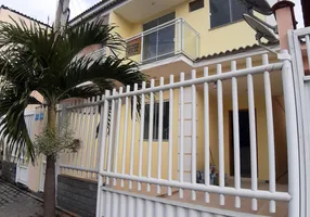 Foto 1 de Casa de Condomínio com 2 Quartos à venda, 90m² em Guaratiba, Rio de Janeiro