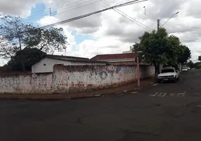 Foto 1 de Lote/Terreno à venda, 24m² em Vila Melhado, Araraquara