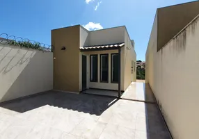 Foto 1 de Casa com 2 Quartos à venda, 180m² em Floresta Encantada, Esmeraldas