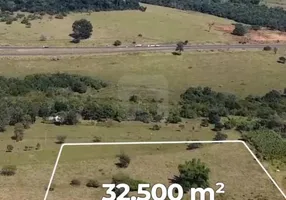 Foto 1 de Fazenda/Sítio à venda, 32500m² em Parque das Andorinhas, Uberlândia