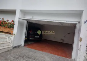 Foto 1 de Casa com 3 Quartos à venda, 468m² em Agronômica, Florianópolis