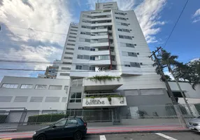 Foto 1 de Apartamento com 3 Quartos para alugar, 84m² em Capoeiras, Florianópolis