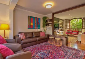 Foto 1 de Casa de Condomínio com 4 Quartos à venda, 320m² em Cristal, Porto Alegre