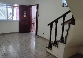 Foto 1 de Casa com 4 Quartos à venda, 100m² em Vila das Oliveiras, Taboão da Serra