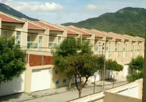 Foto 1 de Casa com 2 Quartos à venda, 80m² em Mucunã, Maracanaú