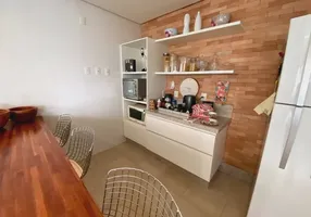 Foto 1 de Apartamento com 4 Quartos à venda, 117m² em América, Joinville