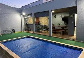 Foto 1 de Casa com 3 Quartos à venda, 130m² em Itapuã, Salvador