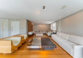 Foto 1 de Apartamento com 3 Quartos à venda, 254m² em Champagnat, Curitiba