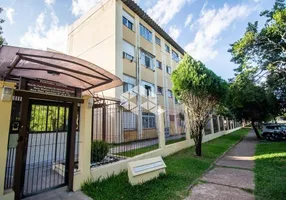 Foto 1 de Apartamento com 3 Quartos à venda, 69m² em Humaitá, Porto Alegre