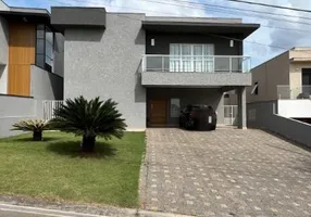 Foto 1 de Casa de Condomínio com 5 Quartos para venda ou aluguel, 350m² em Jardim do Golf I, Jandira