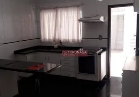 Foto 1 de Casa com 3 Quartos à venda, 104m² em Vila Nivi, São Paulo