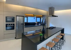 Foto 1 de Apartamento com 2 Quartos para alugar, 57m² em Taquaral, Campinas