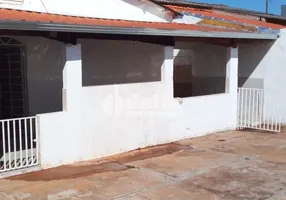 Foto 1 de Casa com 2 Quartos à venda, 152m² em Planalto, Uberlândia