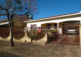 Foto 1 de Casa com 3 Quartos à venda, 176m² em Jardim Panorama, Arapongas