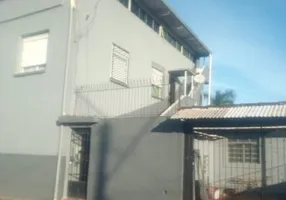 Foto 1 de Sobrado com 3 Quartos à venda, 300m² em Niterói, Canoas