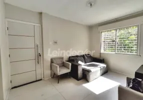 Foto 1 de Apartamento com 1 Quarto para alugar, 62m² em São Sebastião, Porto Alegre