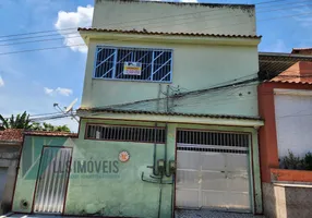 Foto 1 de Casa com 4 Quartos à venda, 193m² em Parque Fluminense, Duque de Caxias